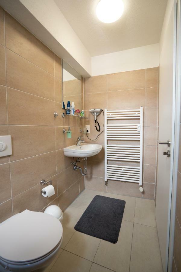 Hotel Baeren Hechingen Esterno foto